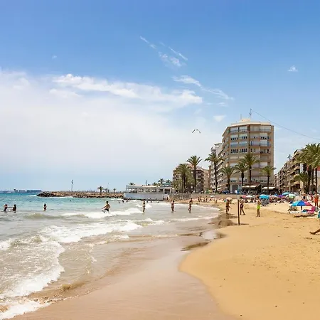 Apartment A Bright And Cozy Right Next To The Sea Torrevieja